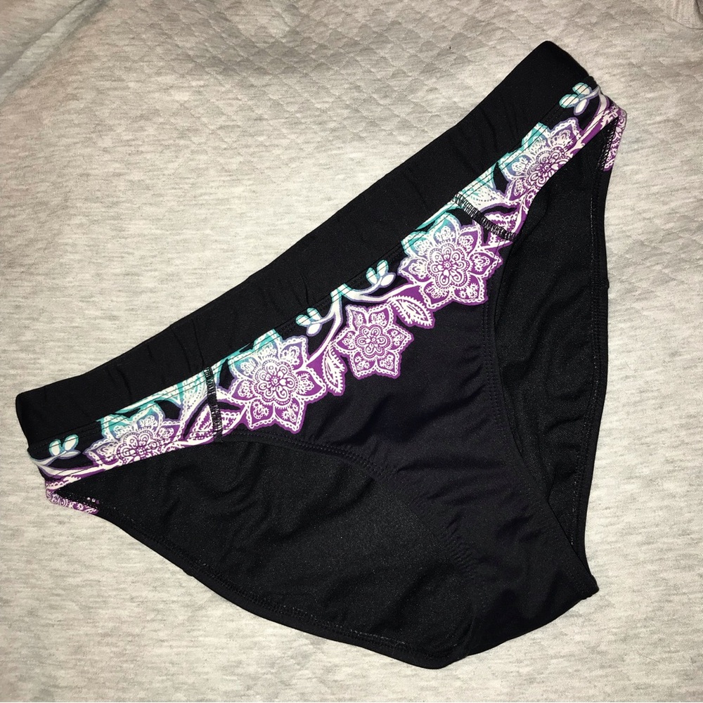 Athleta Hilo Shoreside Black Banded bikini bottoms L EUC